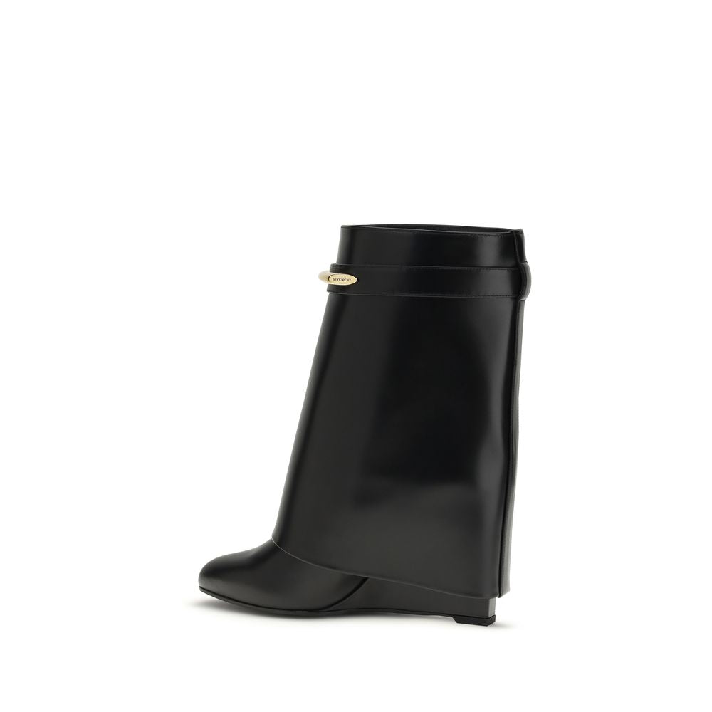 Black Calf Leather Bos Taurus Ankle Boots