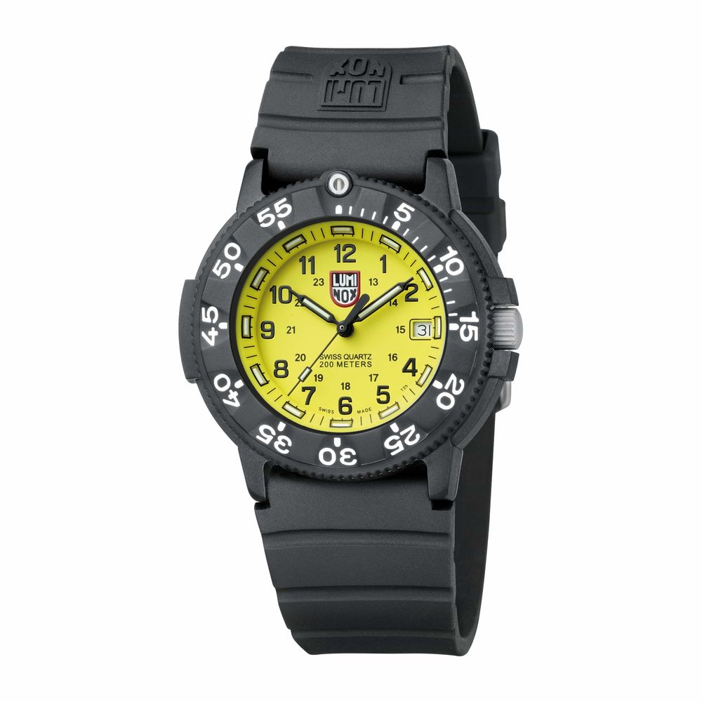 Black Rubber Sport Watch