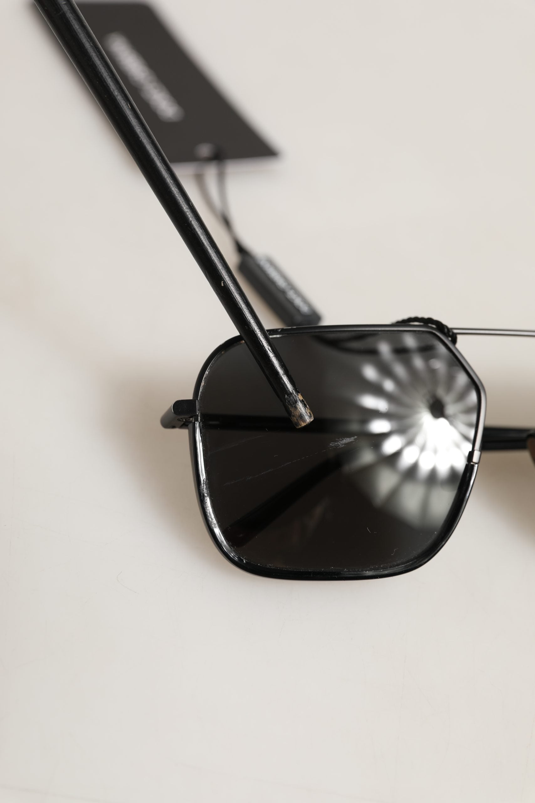 Black DG2193J Rectangular Metal Frame Eyewear Sunglasses