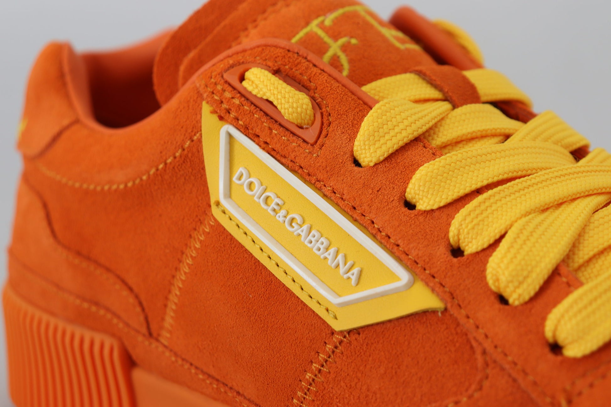 Sneakers en cuir orange Pj Tucker