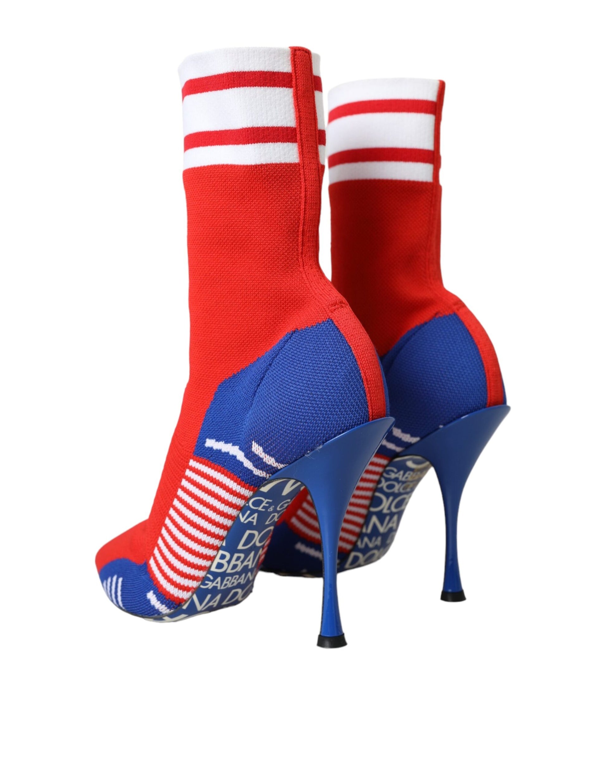 Bottes de cheville en forme de chaussettes extensibles rouges et bleues avec logo.