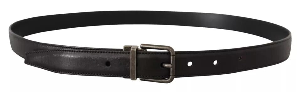 Ceinture en cuir de veau noir avec boucle vintage en métal et logo.