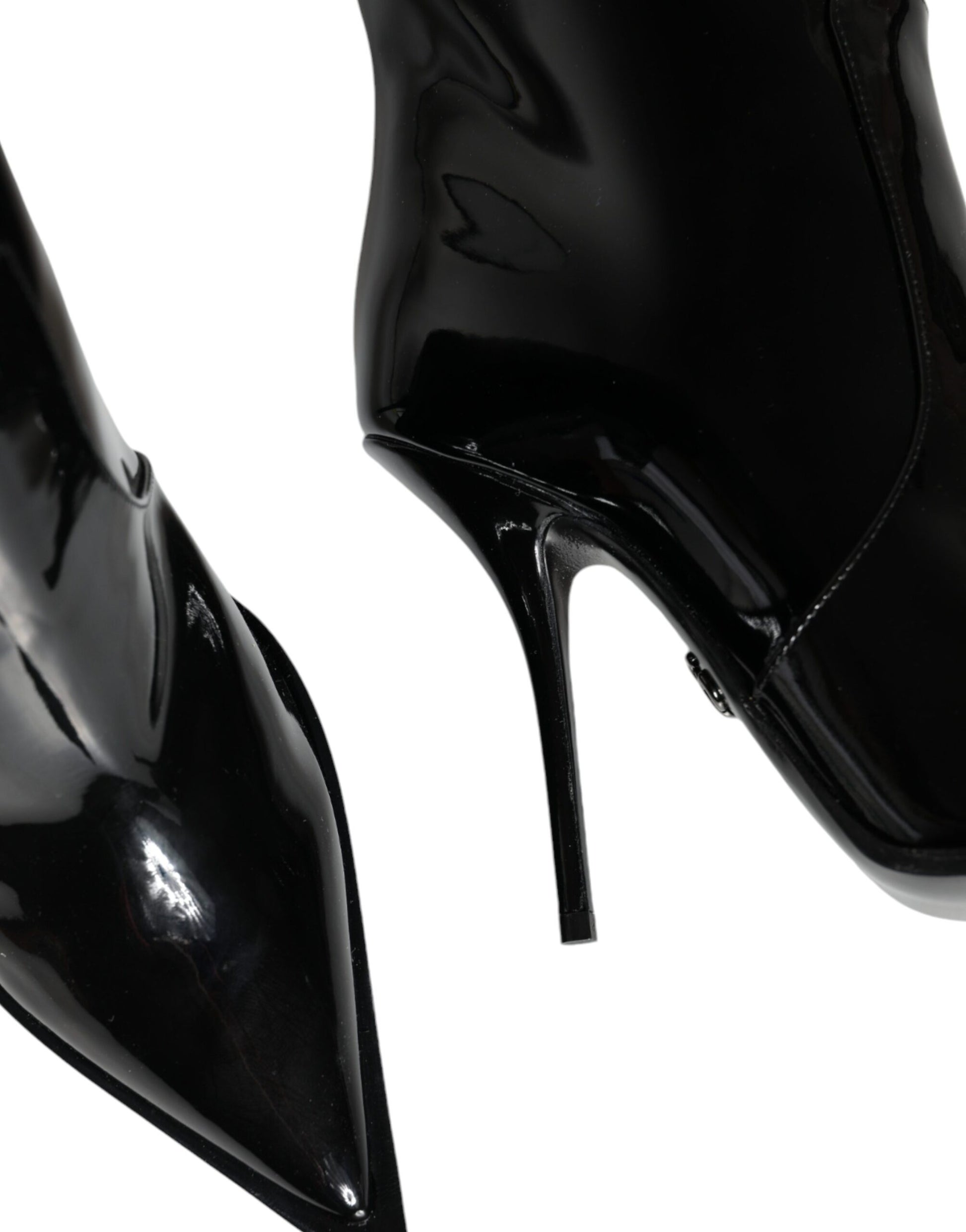 Bottines hautes au genou en cuir verni noir