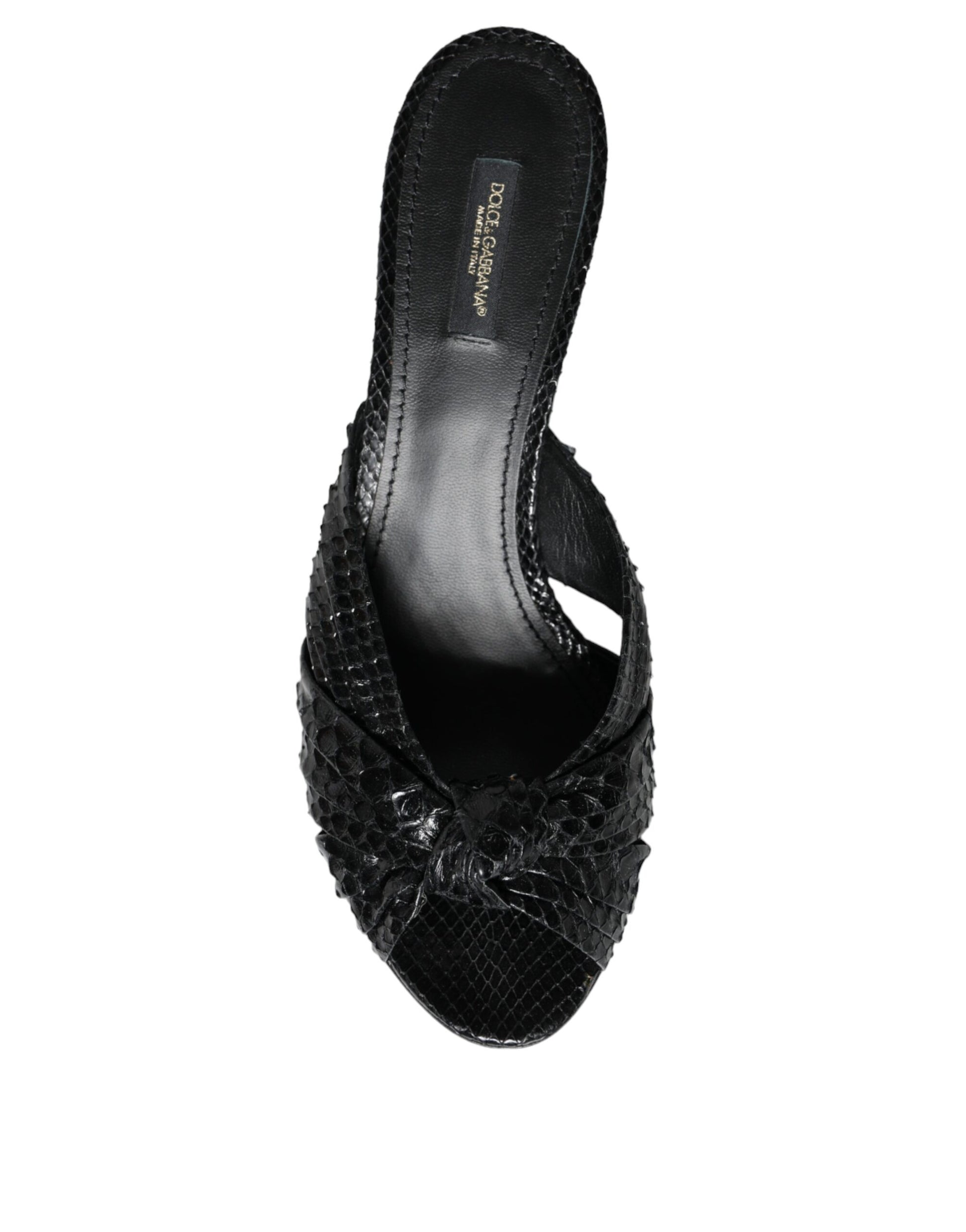Sandales à talons hauts en cuir noir