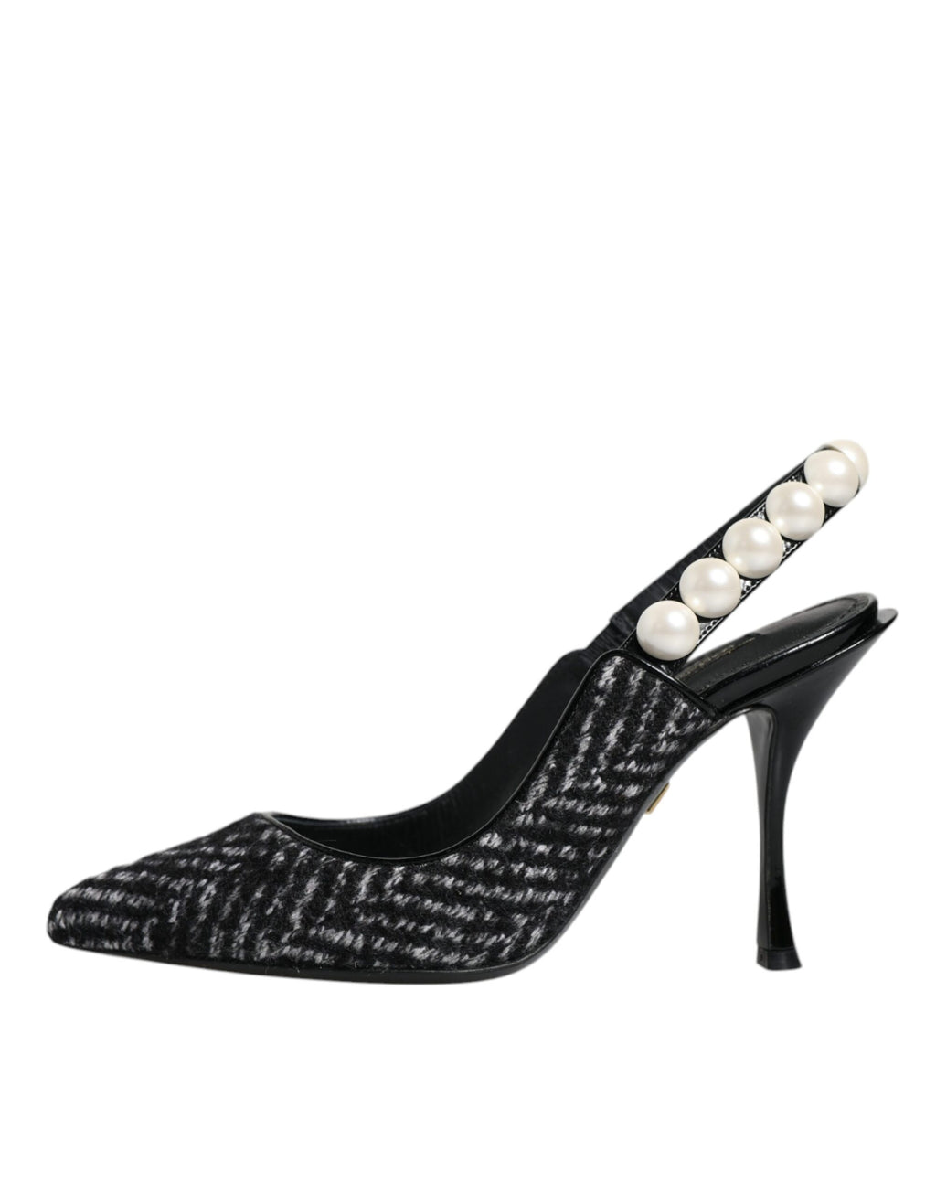 Escarpins à bout ouvert en faux cuir avec motif chevron blanc et noir et perles factices.