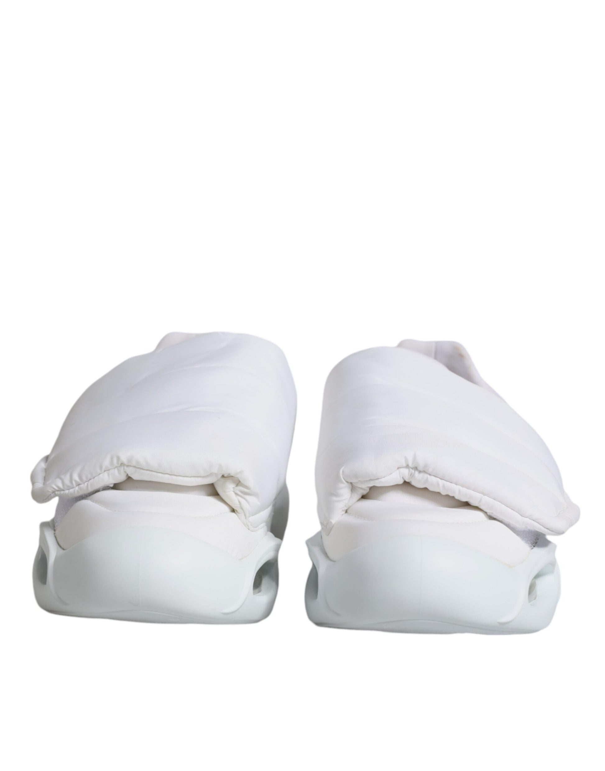 Sneakers basses en tissu blanc rembourré