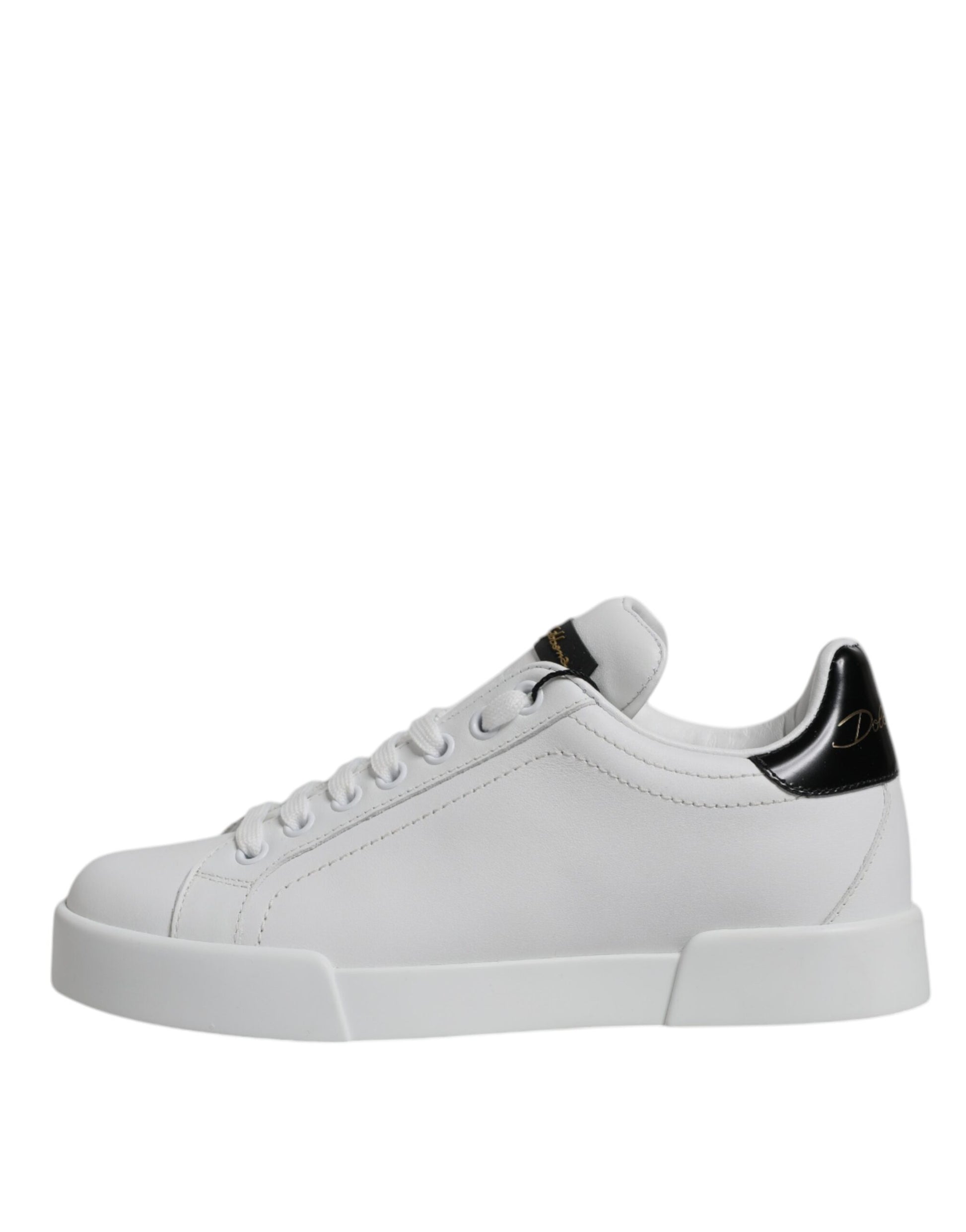 Baskets basses classiques en cuir blanc