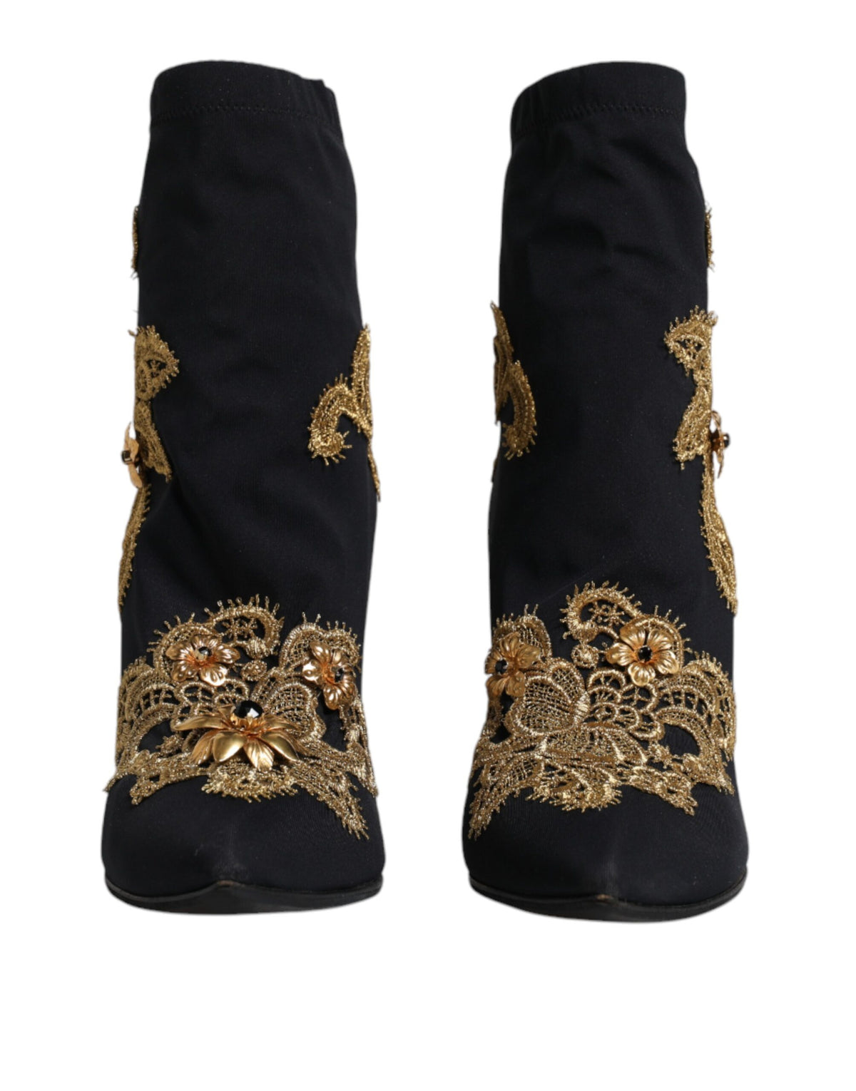 Bottines plates à broderies noires et dorées