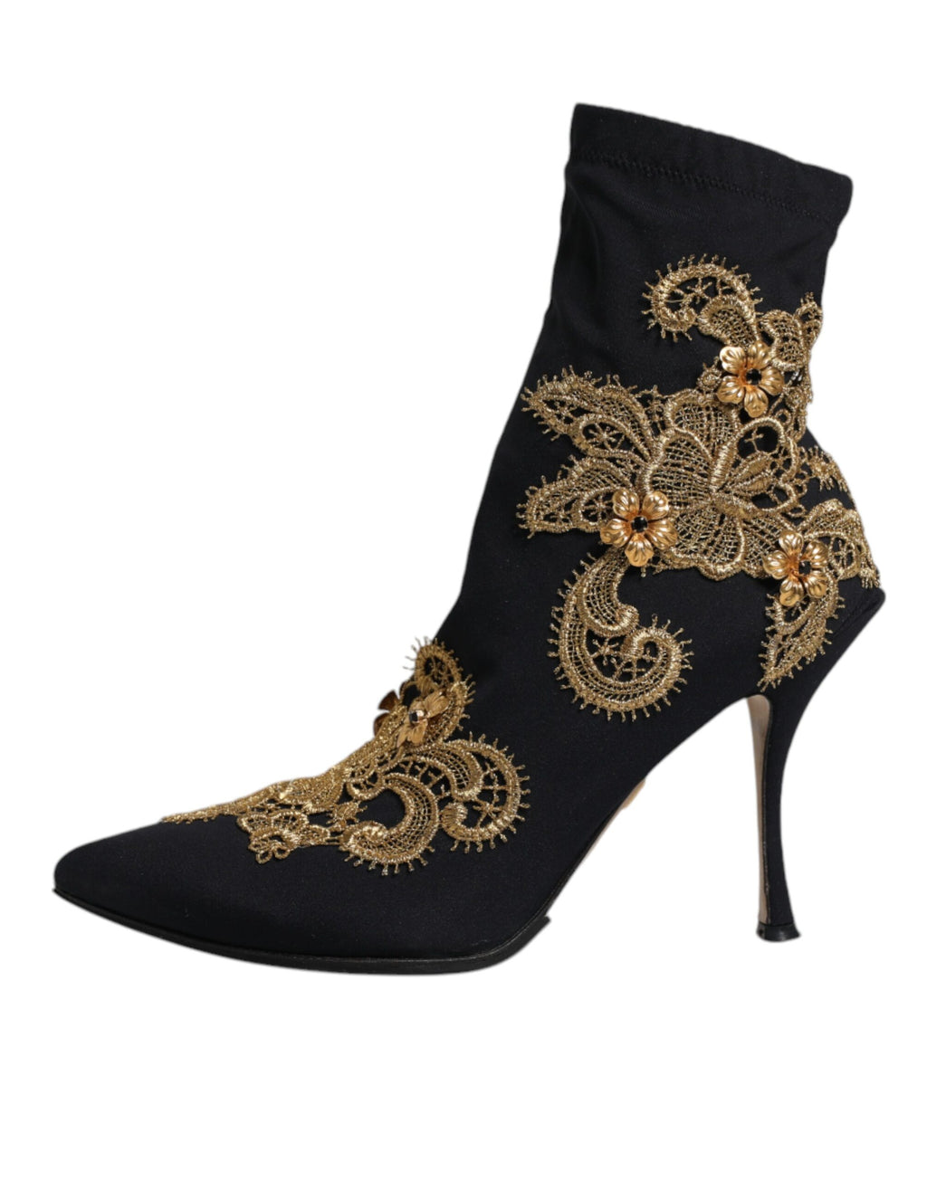 Bottines plates à broderies noires et dorées