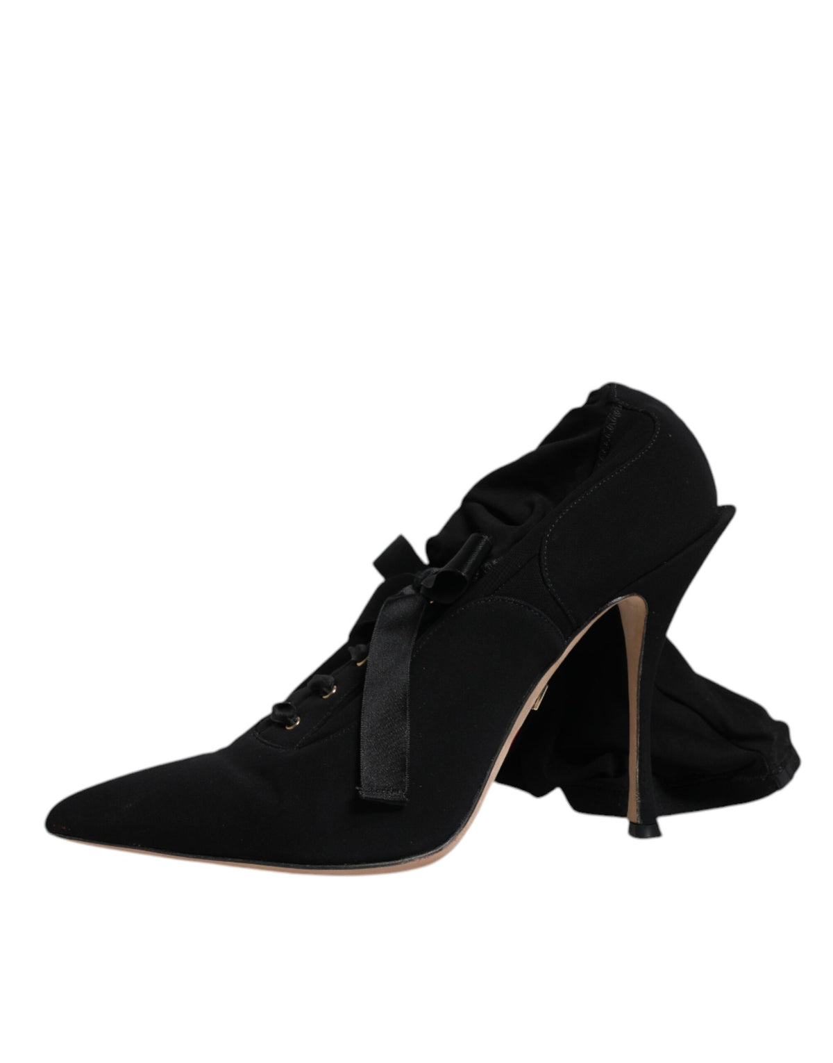 Bottines à talons aiguilles noires, mi-mollet