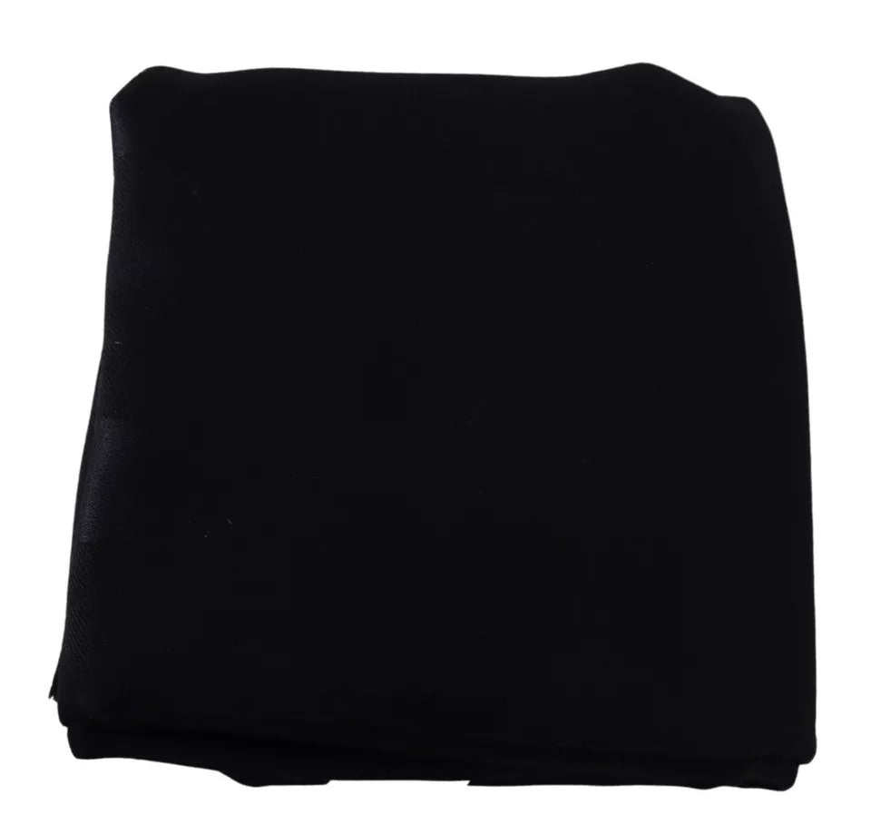 Écharpe en soie et laine noire à franges