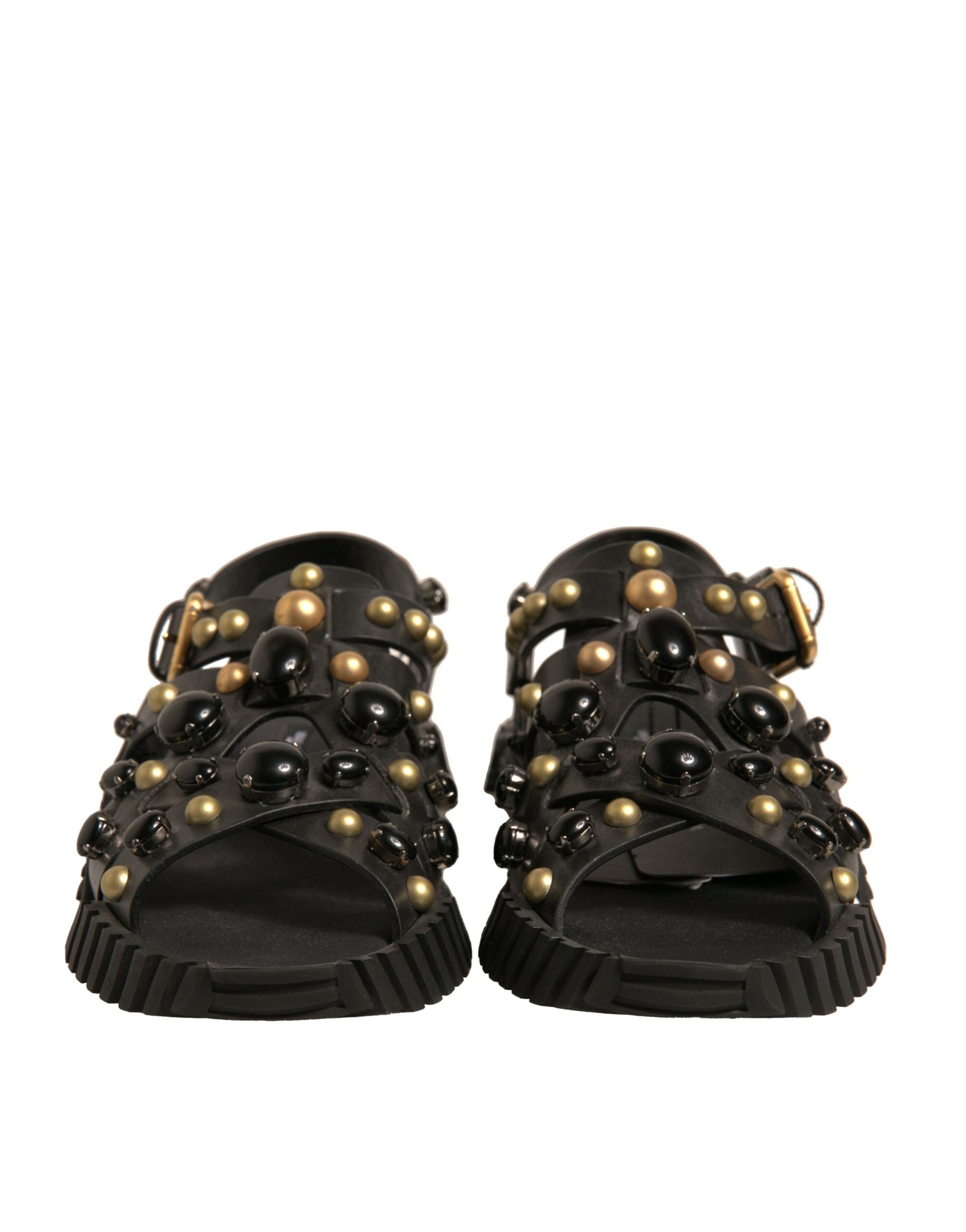 Sandales compensées en cuir noir avec clous