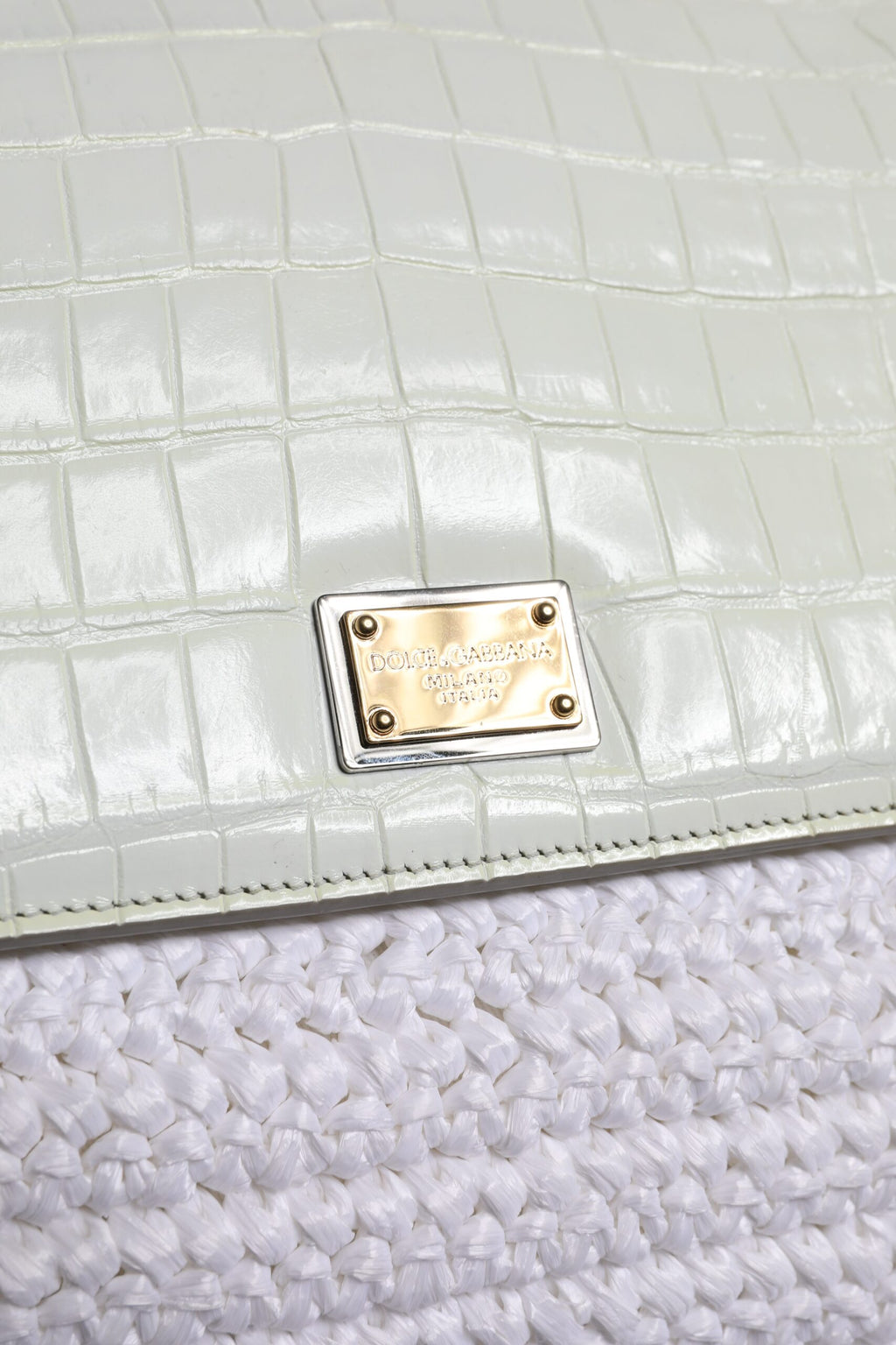Sac à main bandoulière en cuir blanc et raffia avec poignée supérieure
