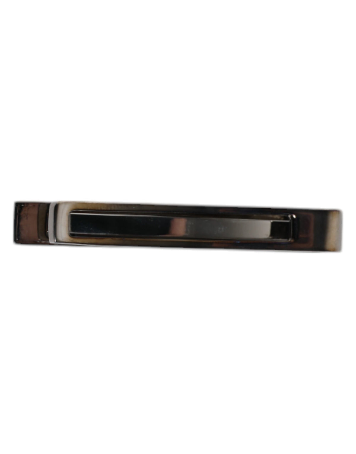 Barrette de cravate en laiton noir avec logo de la marque.