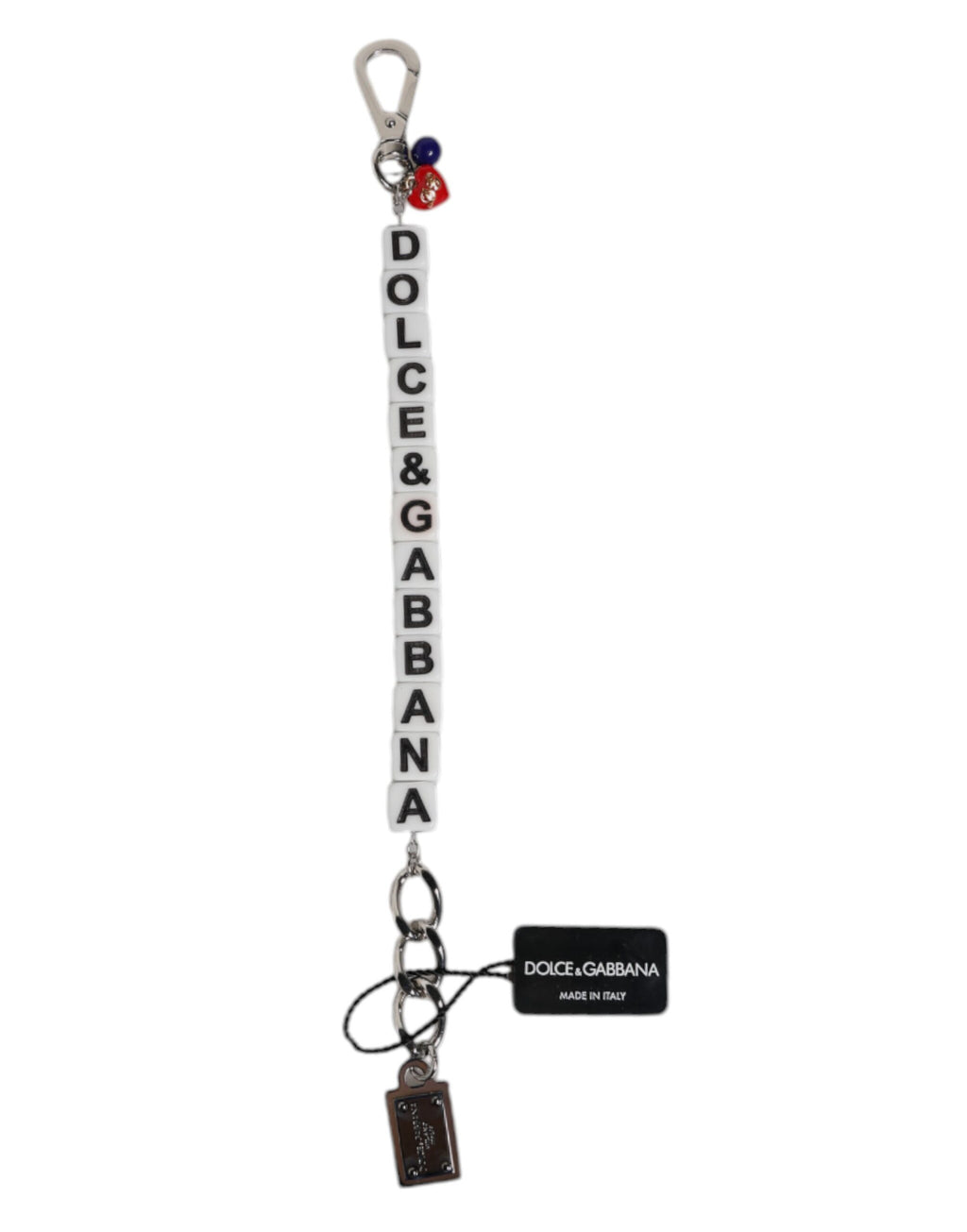 Bracelet en chaîne en laiton argenté avec logo et breloques décoratives.