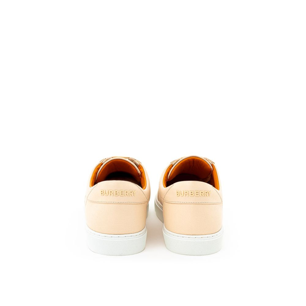 Baskets en cuir rose