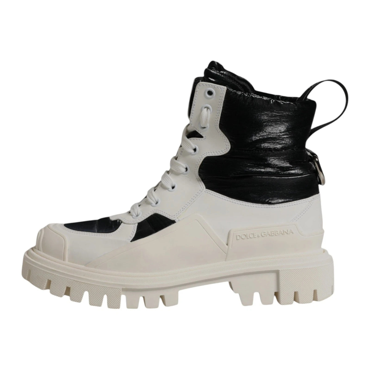 Bottes blanches à lacets, mi-mollet, rembourrées