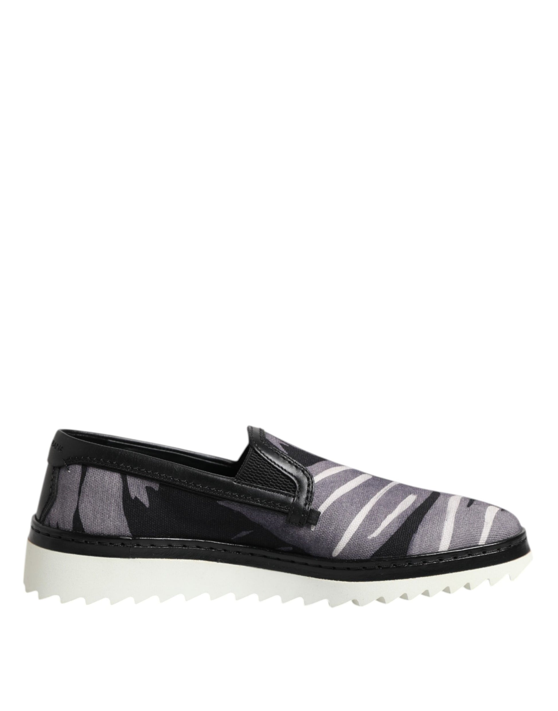 Sneakers homme noires à motif tropical, à enfiler.
