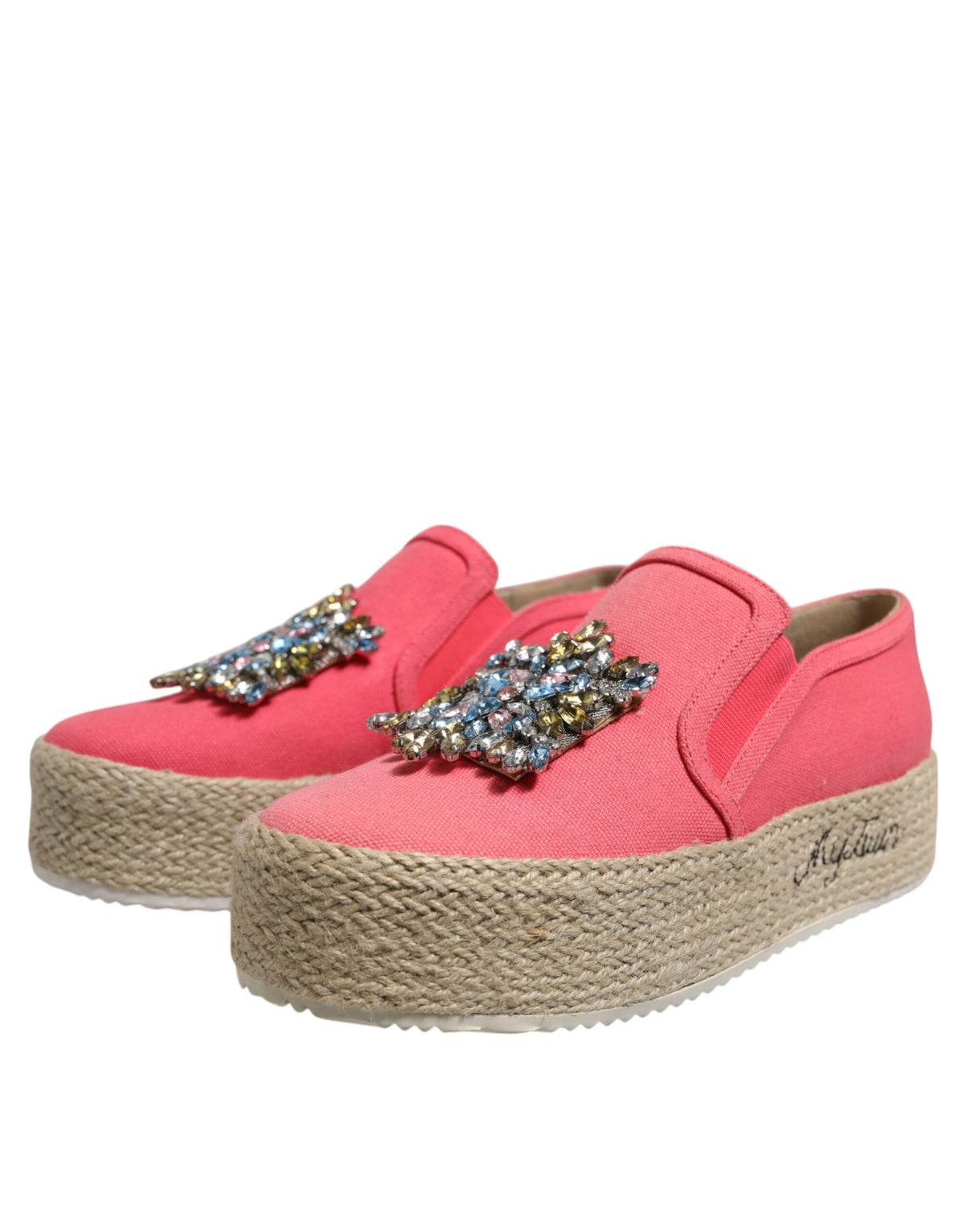 Chaussons en toile rose ornées de cristaux