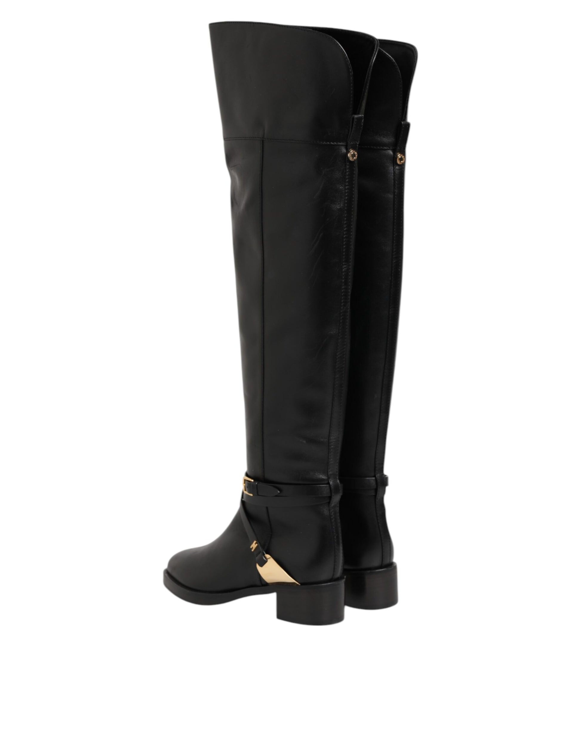 Bottines hautes en cuir noir avec boucle