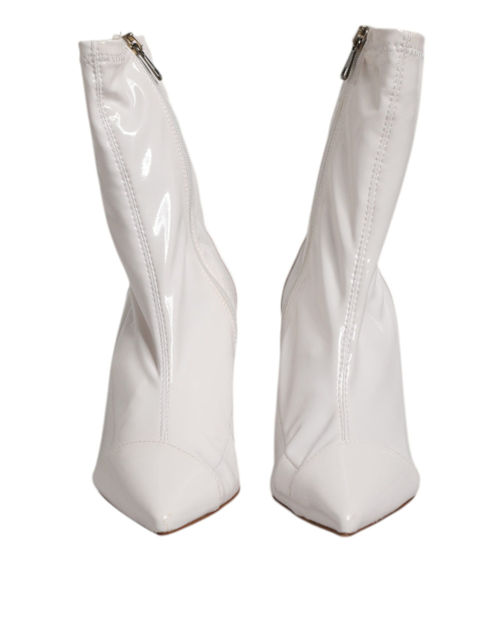 Bottines à talons aiguilles blancs, mi-mollet