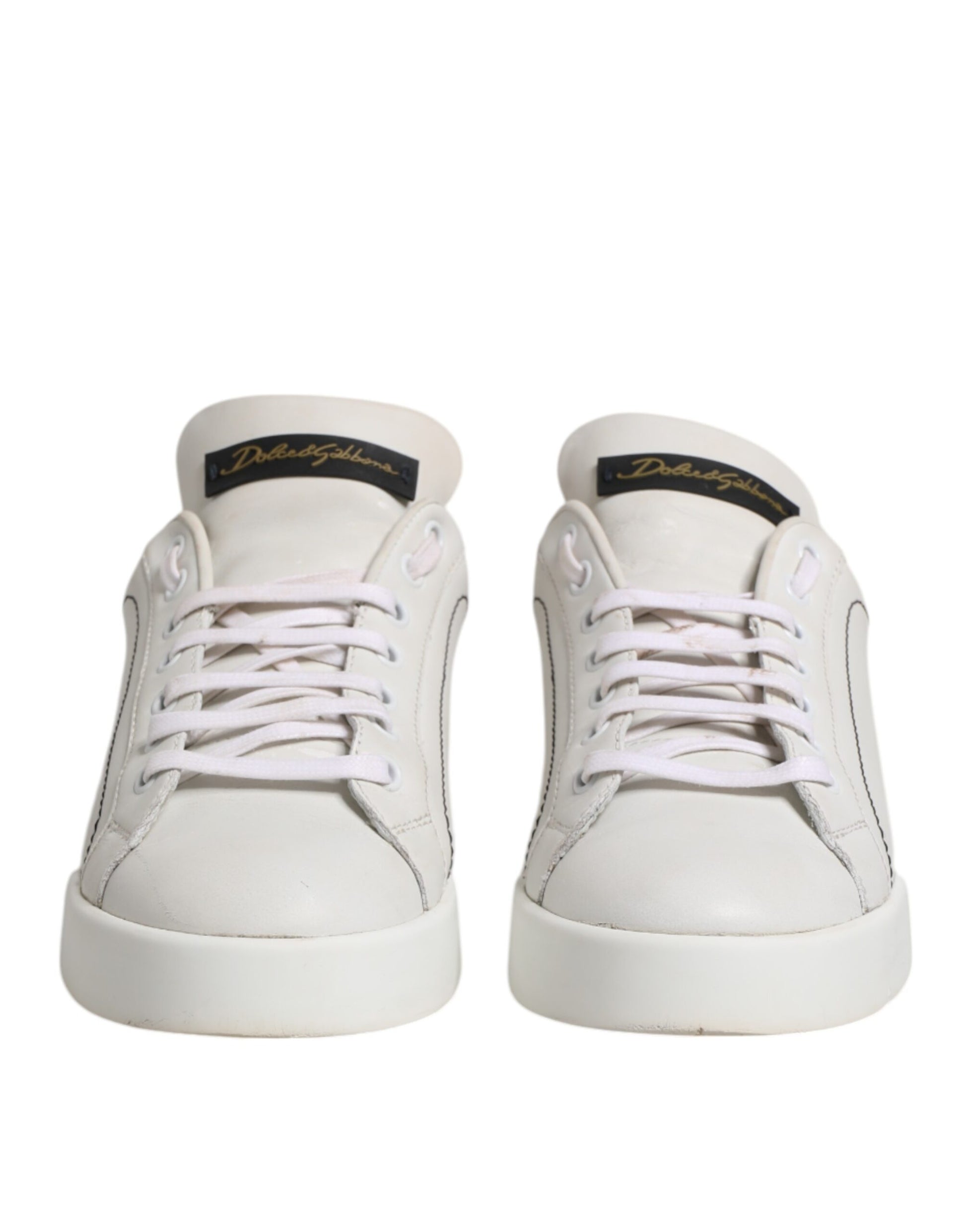 Sneakers basses en cuir blanc et or