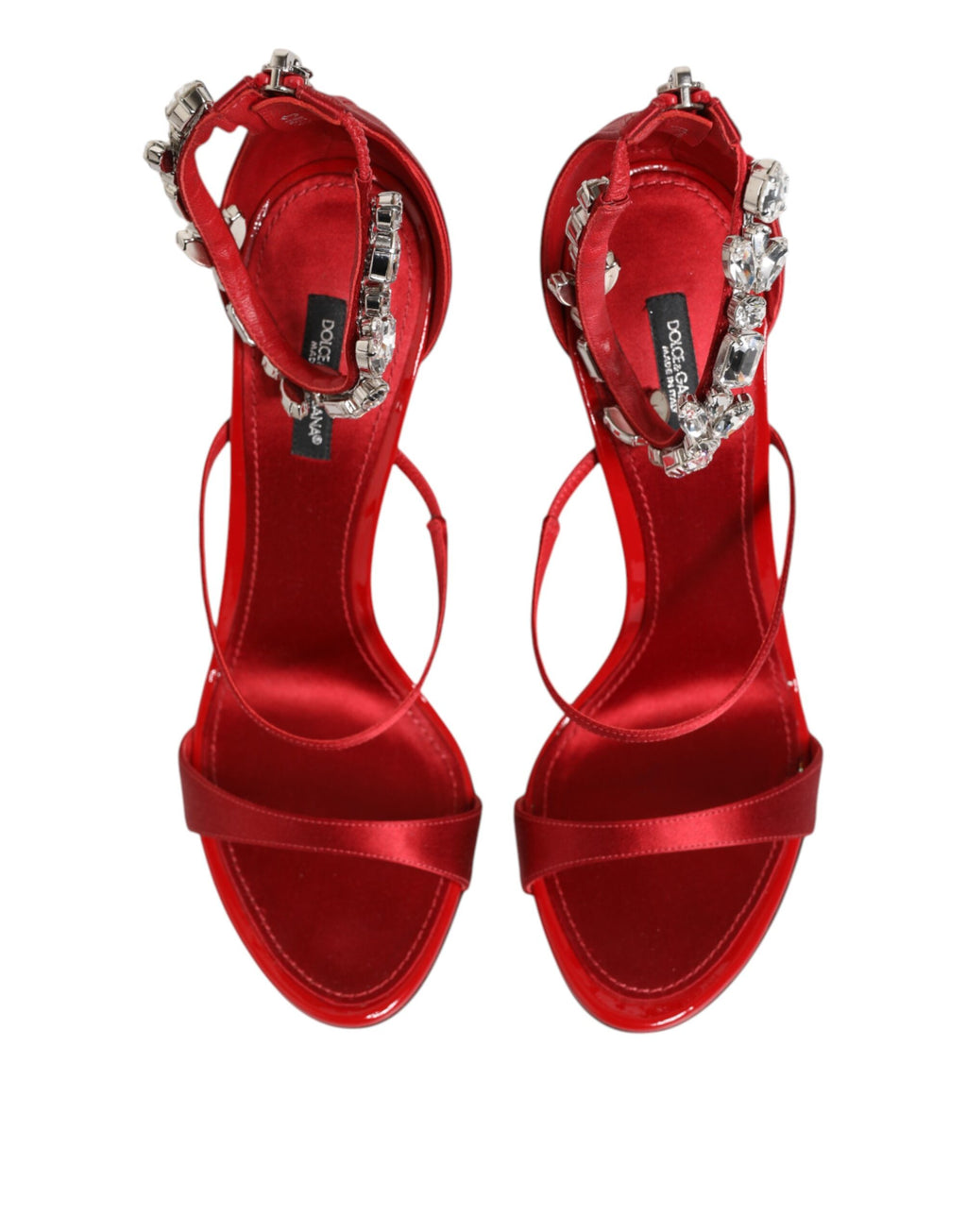 Sandales à talons hauts Keira en satin rouge avec cristaux