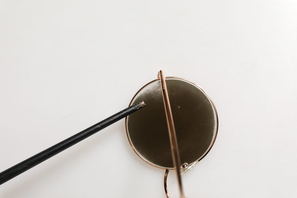 DG2215K Gold Metal Round Shades Eyewear Sunglasses