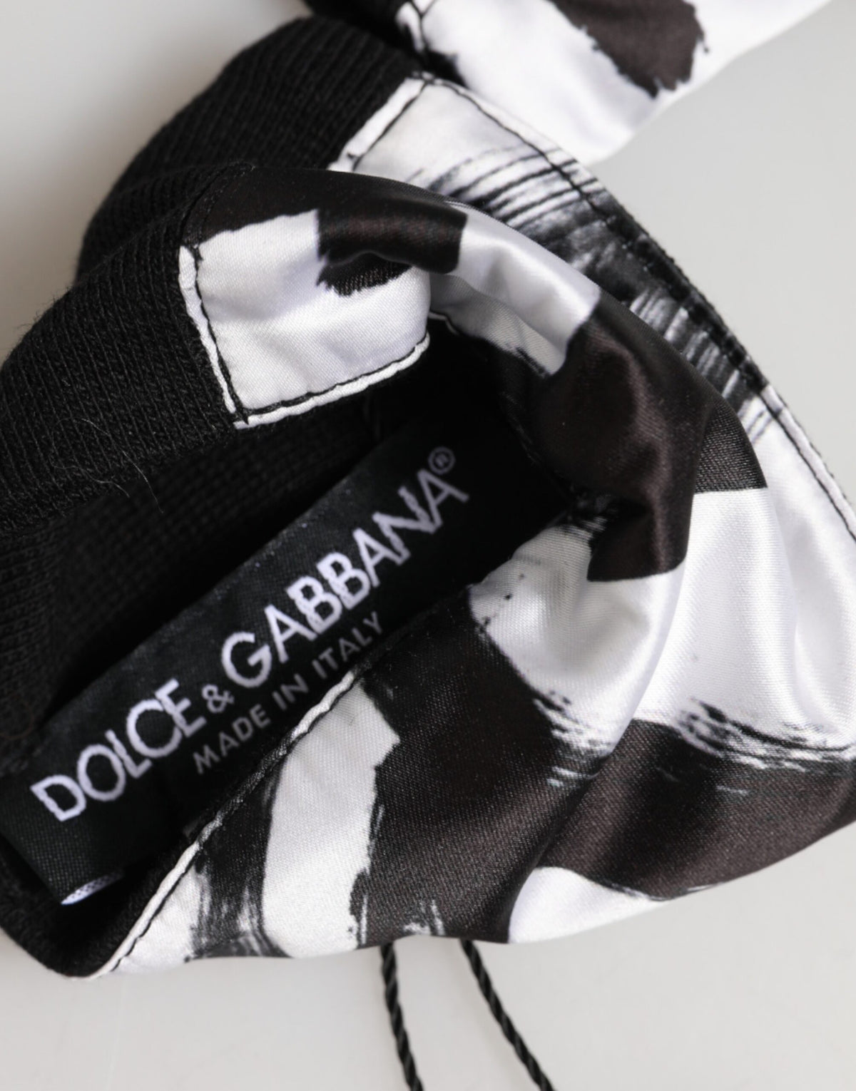 Black White DG Logo Silk 1 Pair Wristband